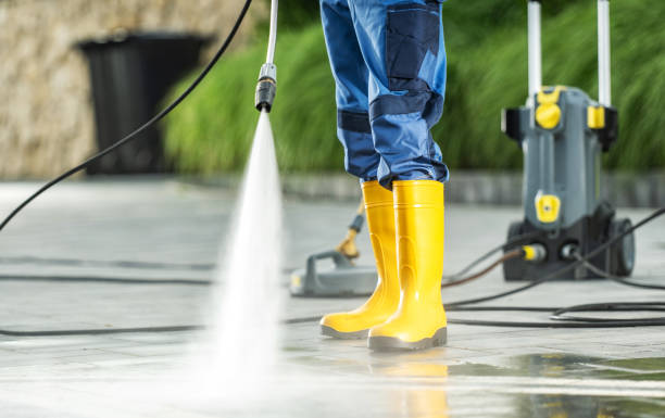Best Garage Pressure Washing  in West Mifflin, PA